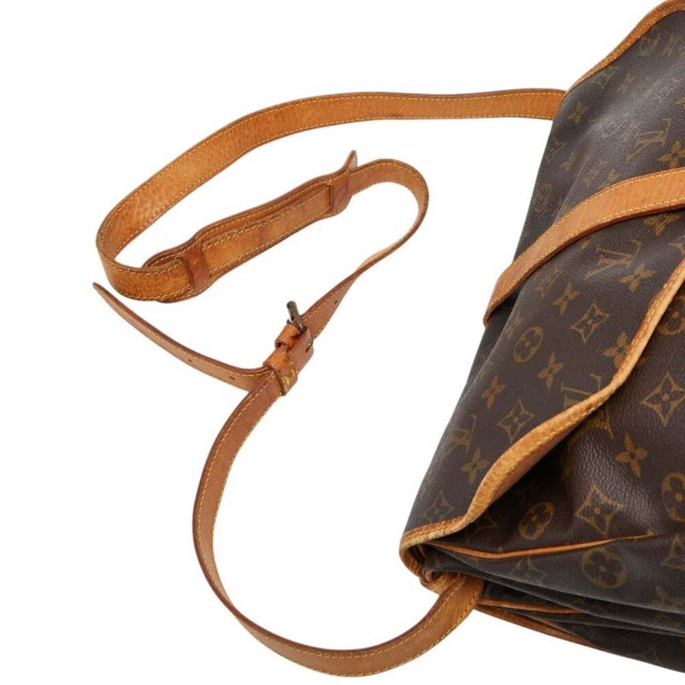 LOUIS VUITTON Brown Monogram Leather Shoulder Bag - Picture 8 of 11